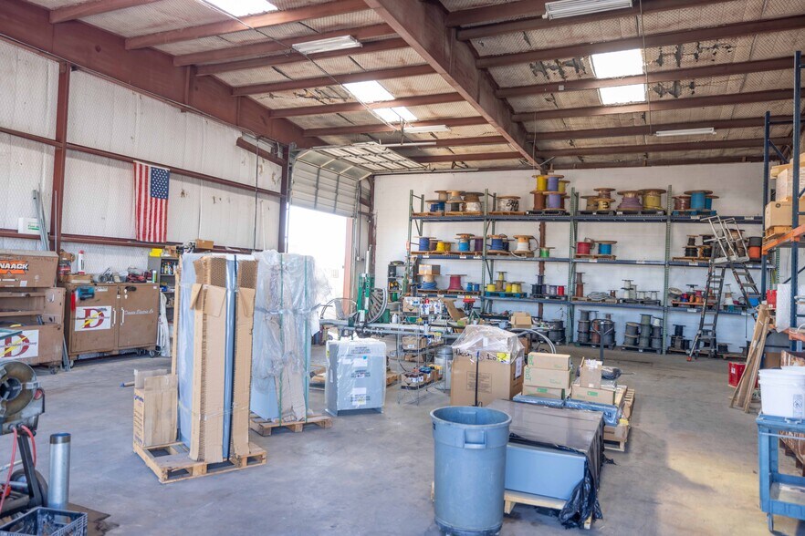 More Photos Of 8007 NE Loop 410, San Antonio Service For Sale