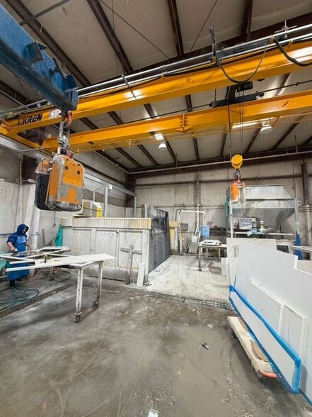 More Photos Of 14889 Persistence Dr, Woodbridge Flex For Sale