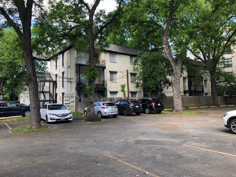 More Photos Of 1725 Toomey Rd, Austin Land For Lease