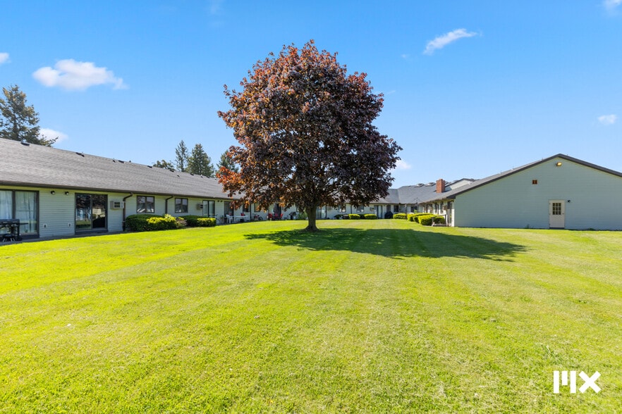 More Photos Of 777 Orleans Blvd, Coldwater Apartments For Sale