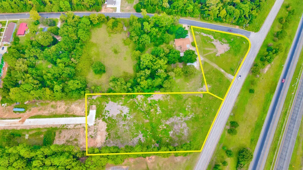 More Photos Of 844 Interstate 45, Huntsville Land For Lease