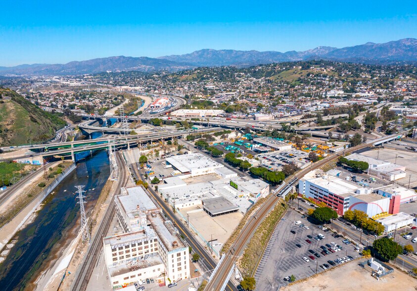 More Photos Of 405 N San Fernando Rd, Los Angeles Land For Sale