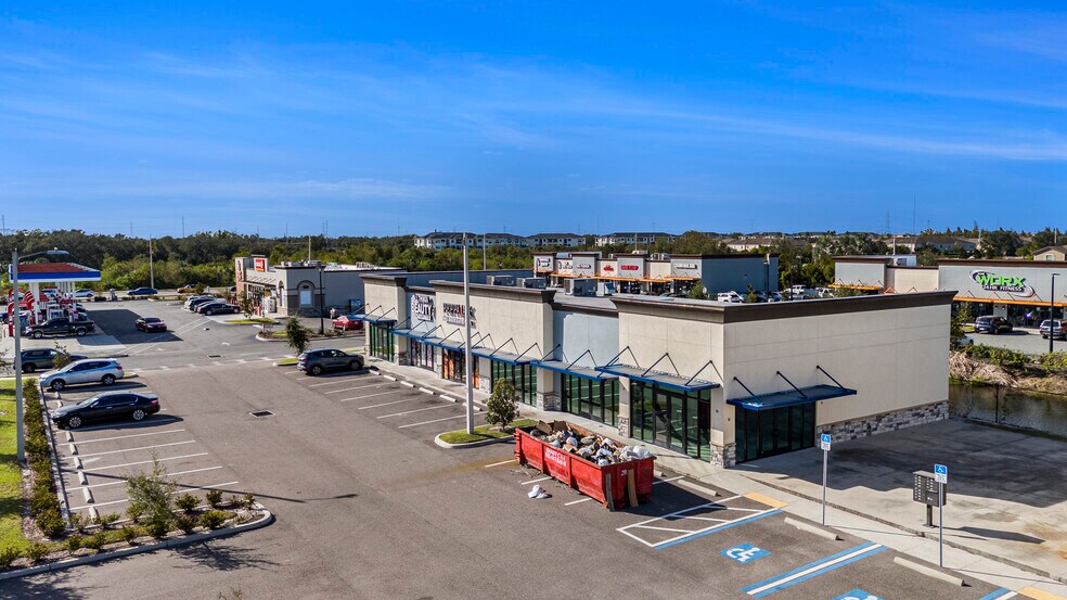 More Photos Of 9070 Progress Blvd, Riverview General Retail For Lease