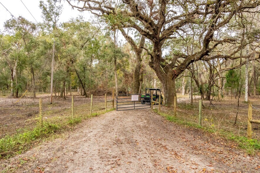 More Photos Of 24091 Richbarn Rd, Brooksville Land For Sale