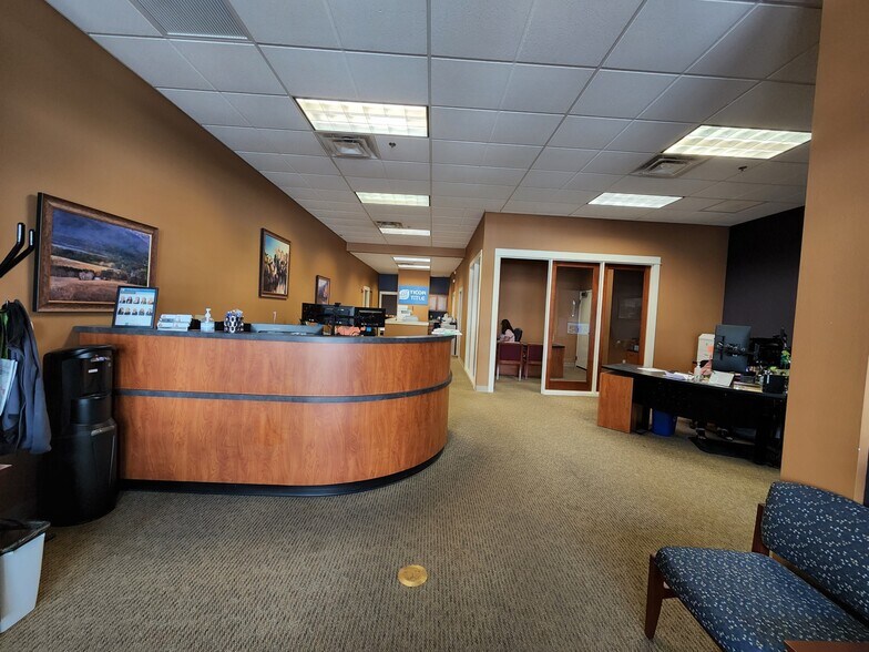 More Photos Of 180 Lithia Way, Ashland Office Residential For Sale