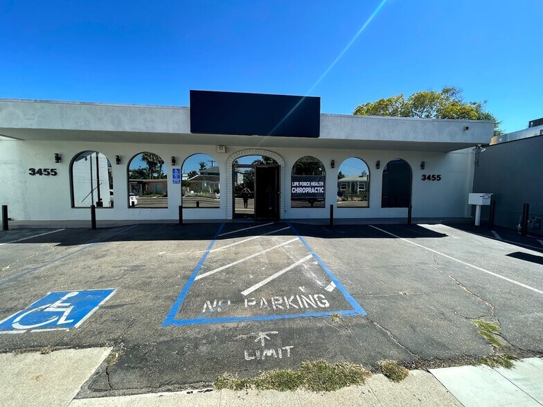 Primary Photo Of 3455 Ingraham St, San Diego Medical For Sale