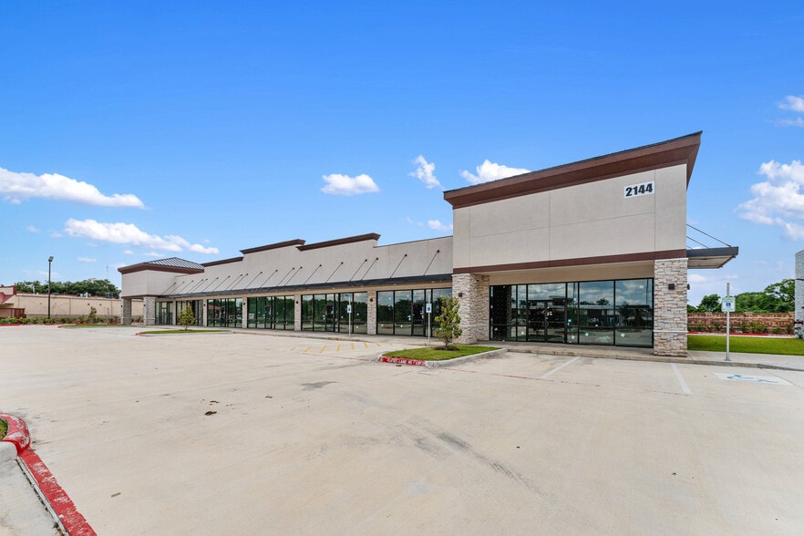 More Photos Of 2144 FM 1092 Rd, Missouri City Restaurant For Sale