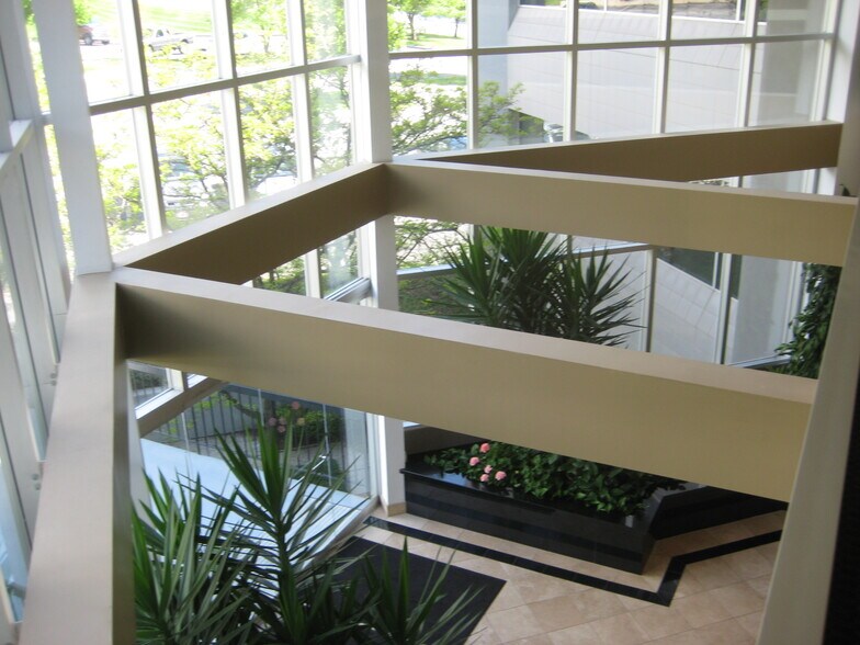 More Photos Of 4525 S Wasatch Blvd, Salt Lake City Office For Lease