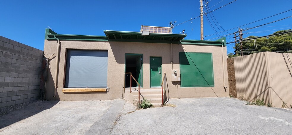 Primary Photo Of 1709 Stocker St, North Las Vegas Warehouse For Lease