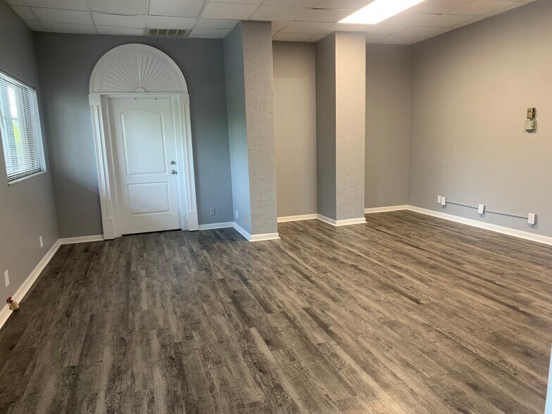 More Photos Of 101 Three Rivers N, Fort Wayne Apartments For Lease