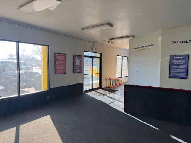 More Photos Of 380 Washington Blvd, Ogden General Retail For Lease