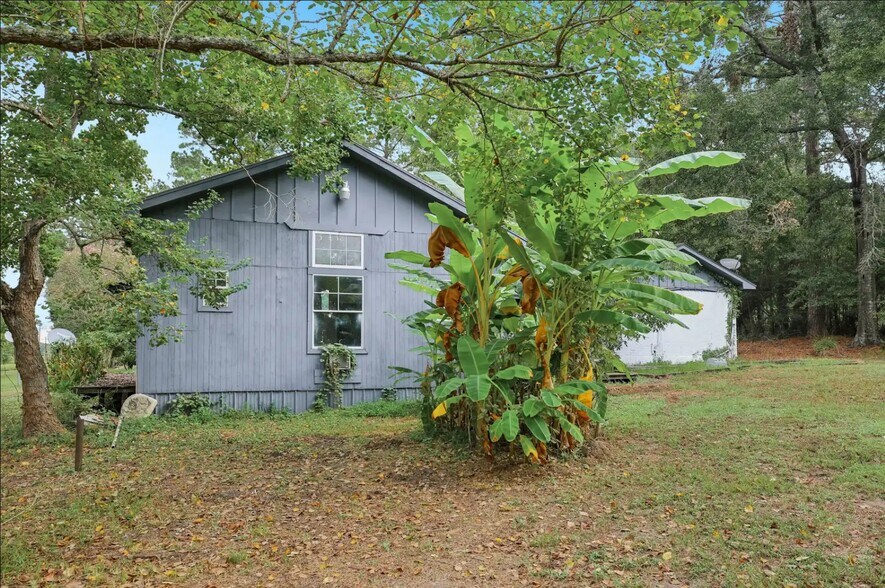 More Photos Of 242 Bishop, Livingston Apartments For Sale