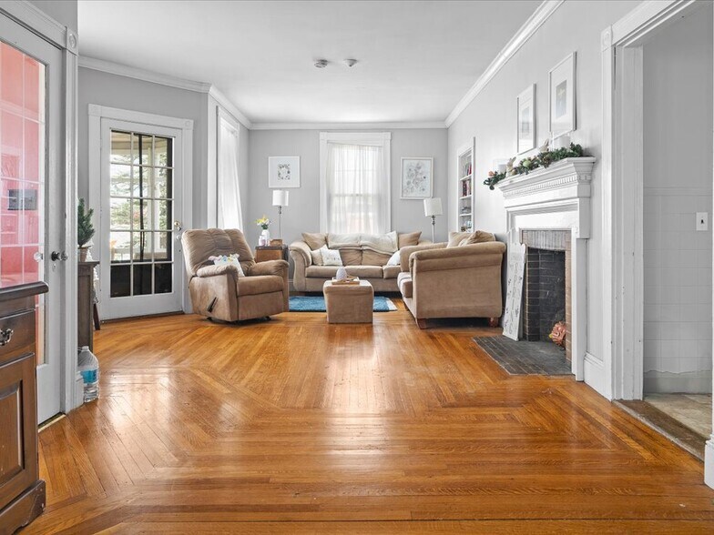 More Photos Of 871-873 Harris Ave, Woonsocket Religious Facility For Sale