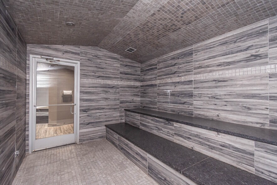 More Photos Of 1475 Moffat Blvd, Manteca Warehouse For Sale