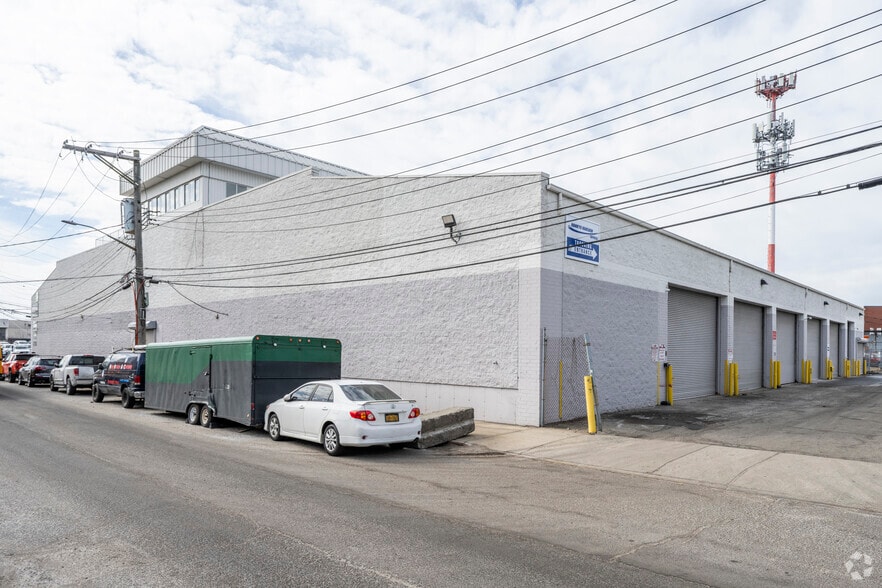 More Photos Of 154-09 146th Ave, Jamaica Warehouse For Lease