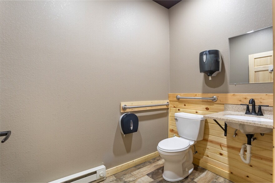 More Photos Of 220 Main St, Butte Restaurant For Sale