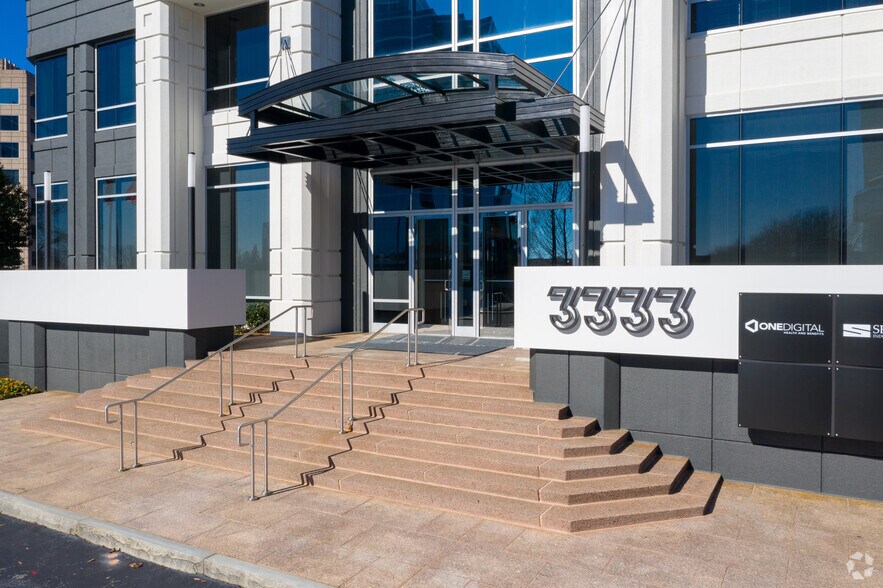 More Photos Of 3333 Riverwood Pky, Atlanta Office For Lease