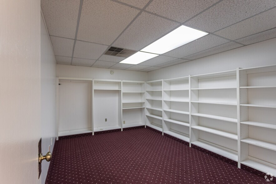 More Photos Of 1140 36th St, Ogden Office For Lease