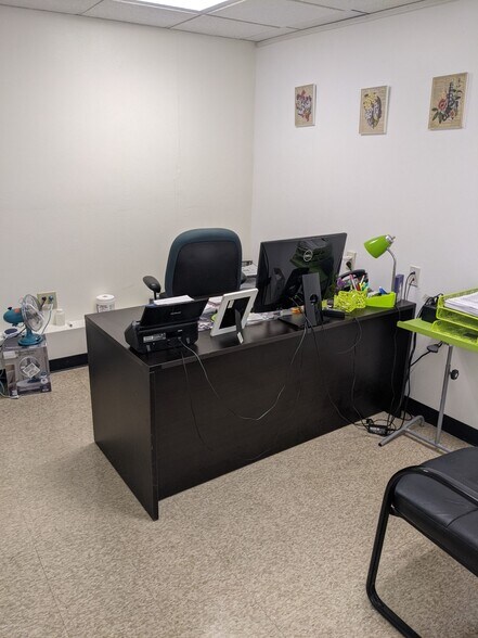 More Photos Of 1015 Santa Fe St, Corpus Christi Medical For Lease