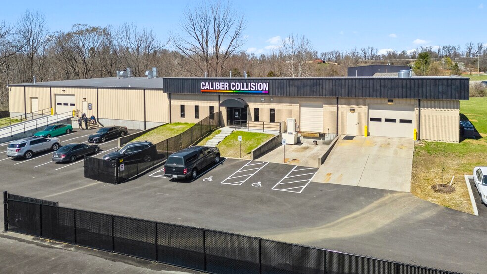 Primary Photo Of 2402 Allen Ln, La Grange Auto Repair For Sale