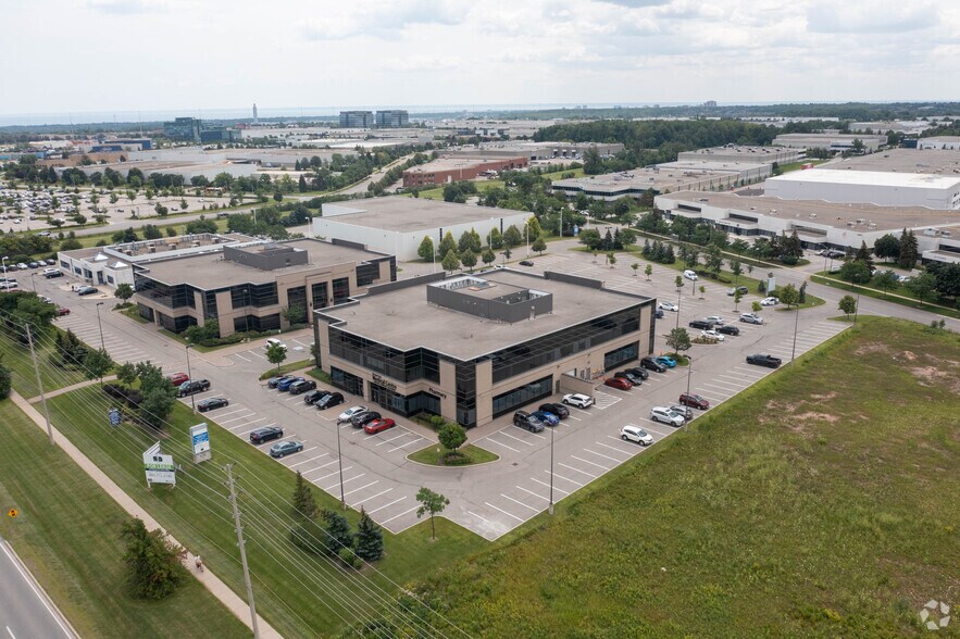 More Photos Of 2315 Bristol Cir, Oakville Office For Lease