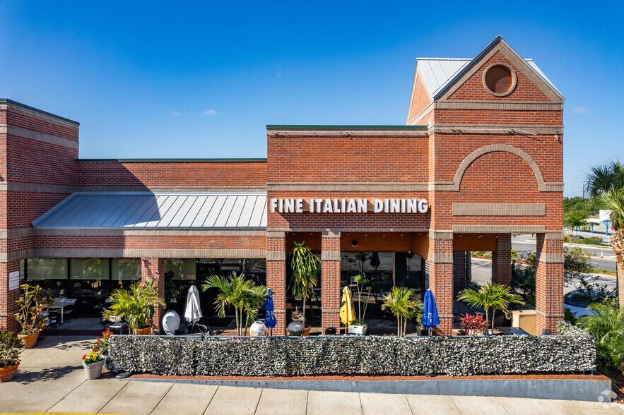 More Photos Of 3030 E Semoran Blvd, Apopka Supermarket For Lease