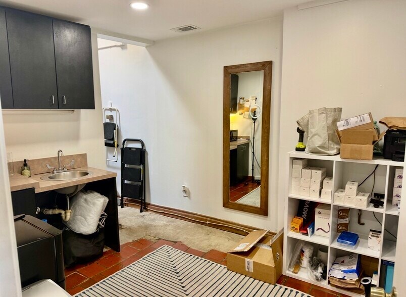 More Photos Of 1033 Monroe Dr, Atlanta Storefront Retail Office For Sale