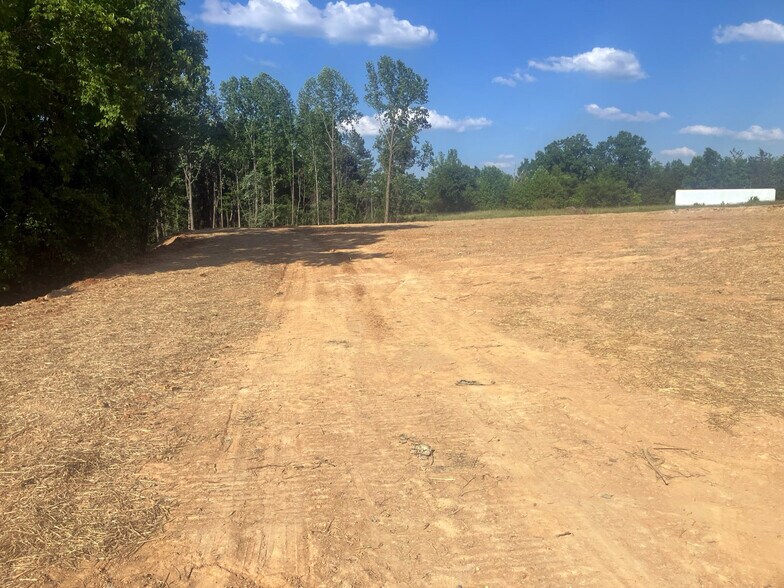 Primary Photo Of 1500 Louisville hwy, Goodlettsville Land For Sale