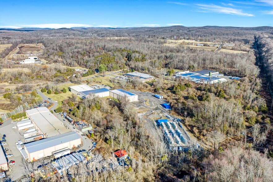 More Photos Of 248 Brighton Rd, Andover Warehouse For Sale