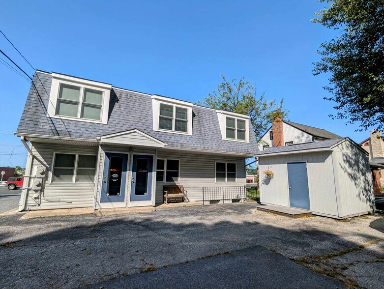 More Photos Of 1923 York Rd, Lutherville Timonium Office For Lease