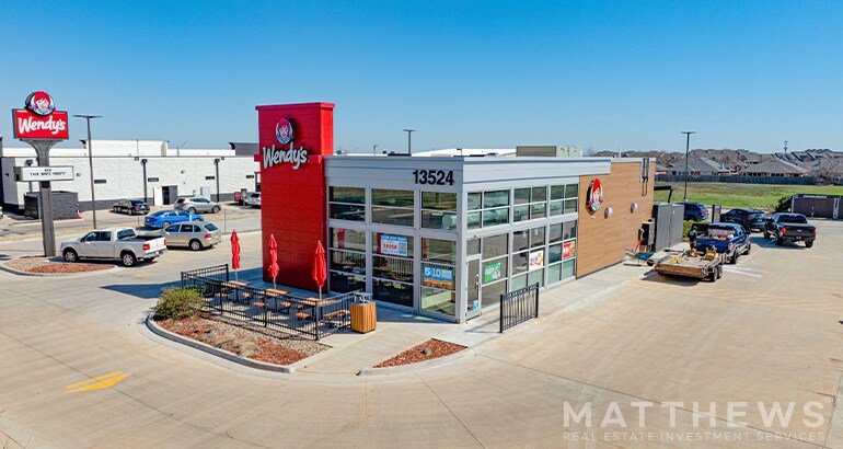 Primary Photo Of 13524 N Rockwell Ave, Oklahoma City Fast Food For Sale