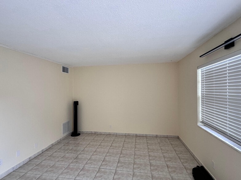 More Photos Of 1655 Florida Mango Rd, West Palm Beach Apartments For Sale