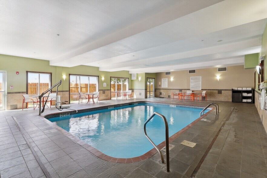 More Photos Of 372 Voters Rd, Slidell Hotel For Sale
