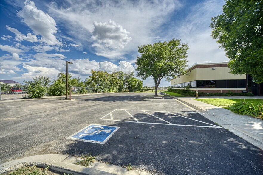 More Photos Of 3440 W 71st Pl, Westminster Office For Lease