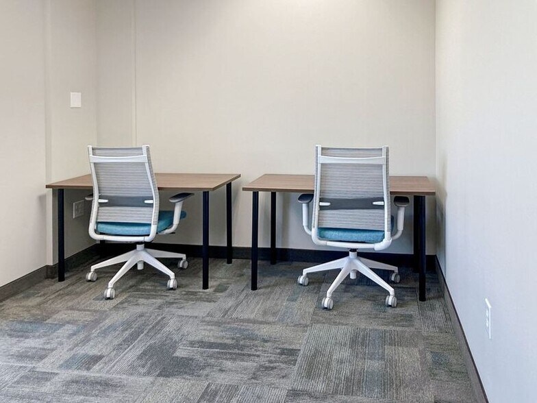 More Photos Of 2003 S Easton Rd, Doylestown Coworking Space