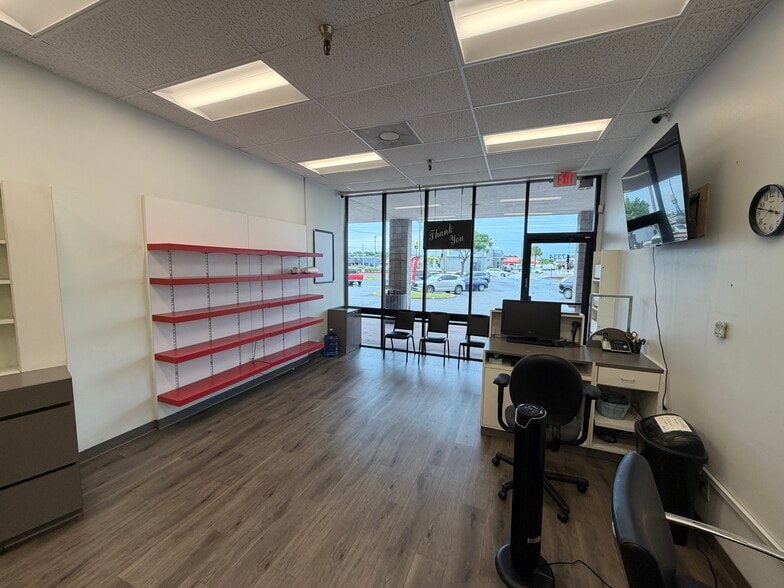 More Photos Of 7004 W Waters Ave, Tampa Storefront For Lease