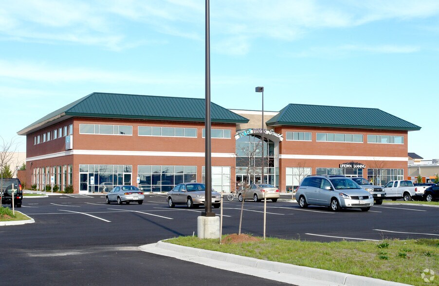 More Photos Of 2336 Elson Green Ave, Virginia Beach Health Club For Sale