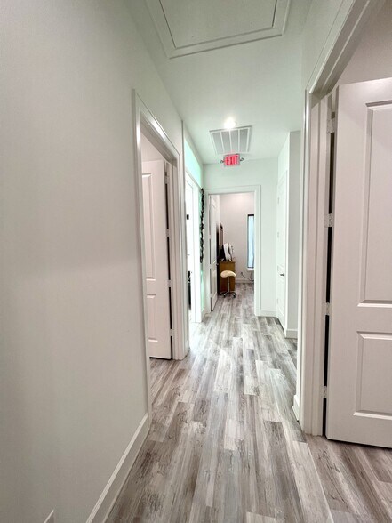 More Photos Of 21777 Merchants Way, Katy Medical For Sale