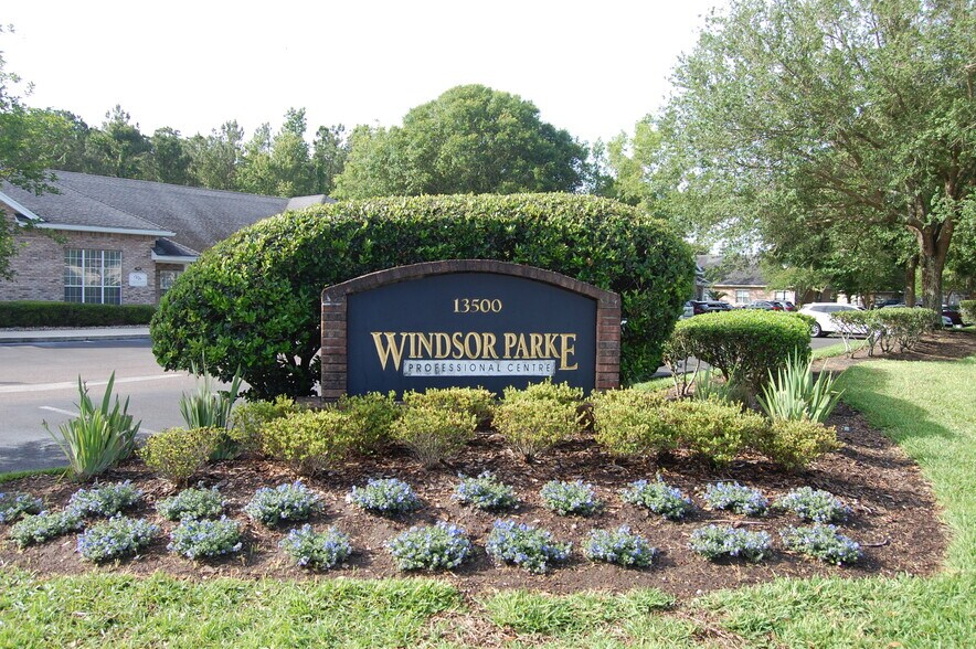 More Photos Of 13500 Sutton Park Dr S, Jacksonville Medical For Sale