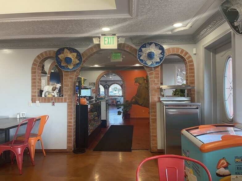 More Photos Of 2319 8th Ave, Greeley Restaurant For Lease