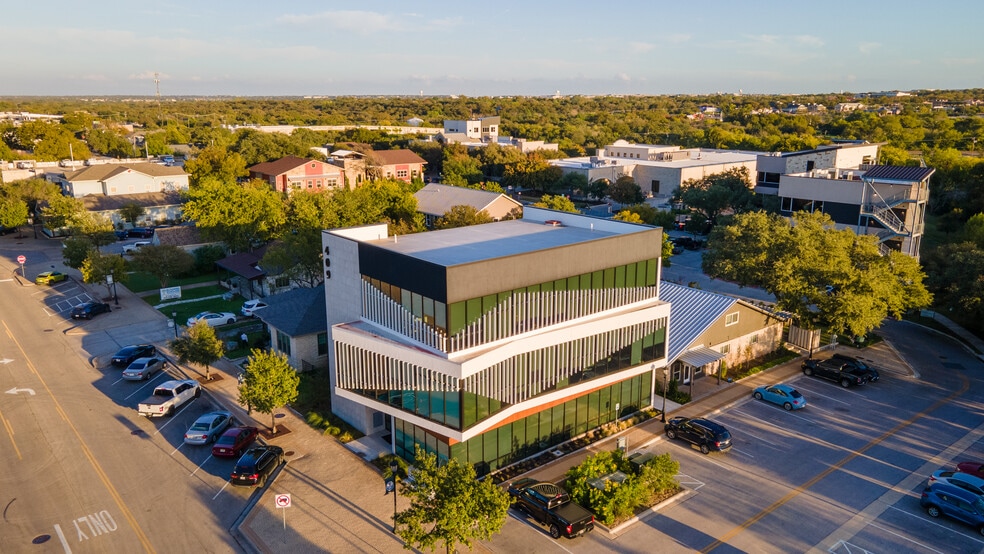 More Photos Of 411 W Main St, Round Rock Unknown For Lease