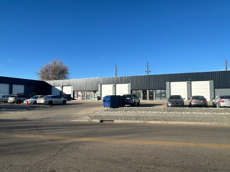 Primary Photo Of 2101 S Platte River Dr, Denver Warehouse For Lease