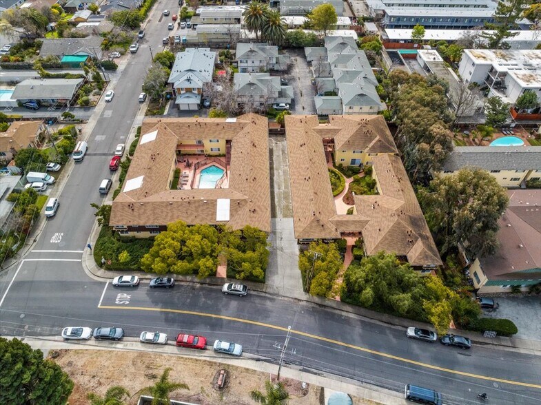 More Photos Of 3860 Park Blvd, Palo Alto Apartments For Sale