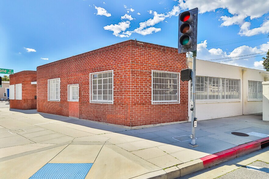 More Photos Of 2101 W Olive Ave, Burbank Warehouse For Sale