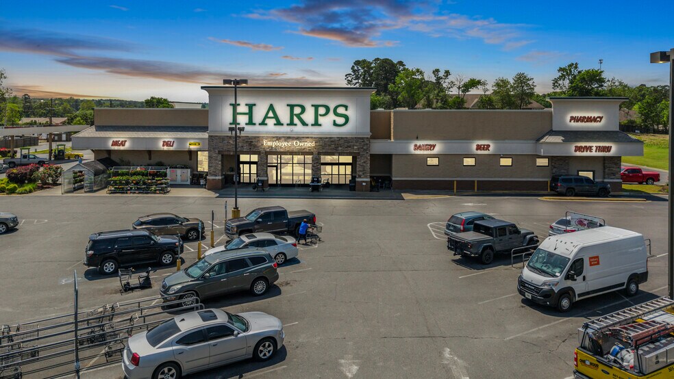 Primary Photo Of 146 Thornton Ferry Rd, Hot Springs Supermarket For Sale