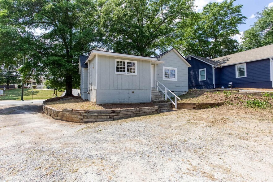 More Photos Of 373 S Atlanta St, Roswell Office For Sale