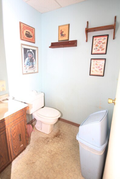 More Photos Of 101 Main st, Phelps Convenience Store For Sale