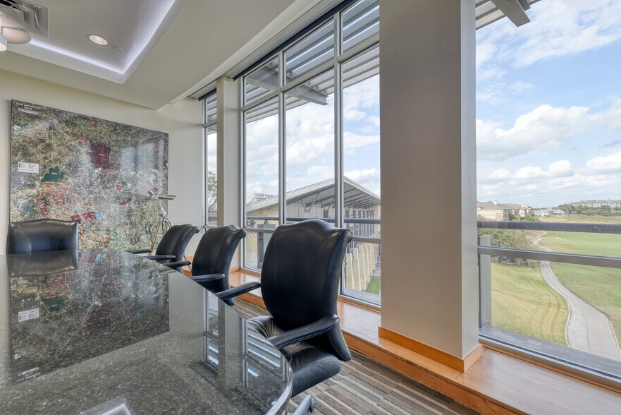 More Photos Of 200 E Basse Rd, San Antonio Office For Lease