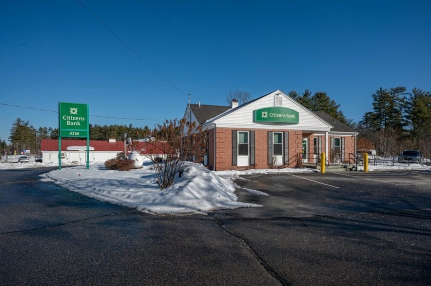 More Photos Of 581 Franklin Pierce Hwy, Barrington Bank For Lease