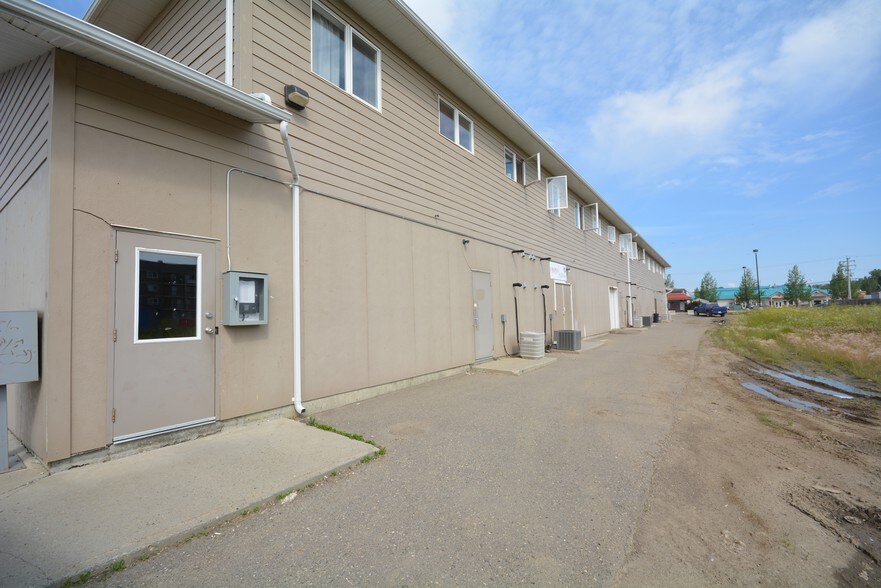 More Photos Of 9135 96A St, Fort St John Storefront Retail Office For Sale